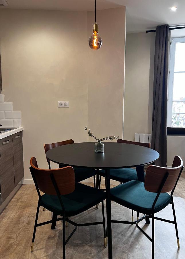 Myaka Appartement Wood Cholet Eksteriør billede